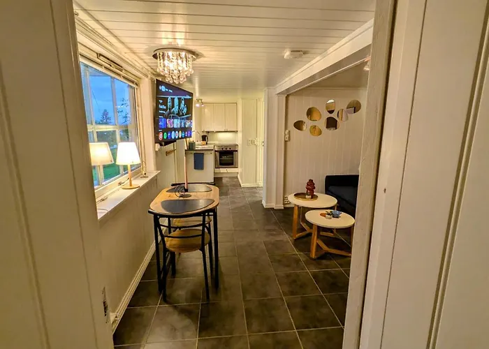 Апартаменты Exclusive And Cosy! Sea And Mountian View - Superfast Wifi, Washer And Included *