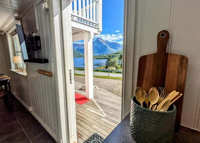 Exclusive And Cosy! Sea And Mountian View - Superfast Wifi, Washer And Included Appartement *